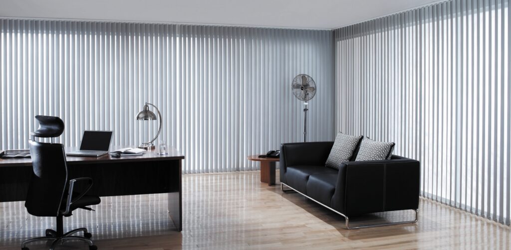 How to Choose the Best Office Curtain Design for Workspaces